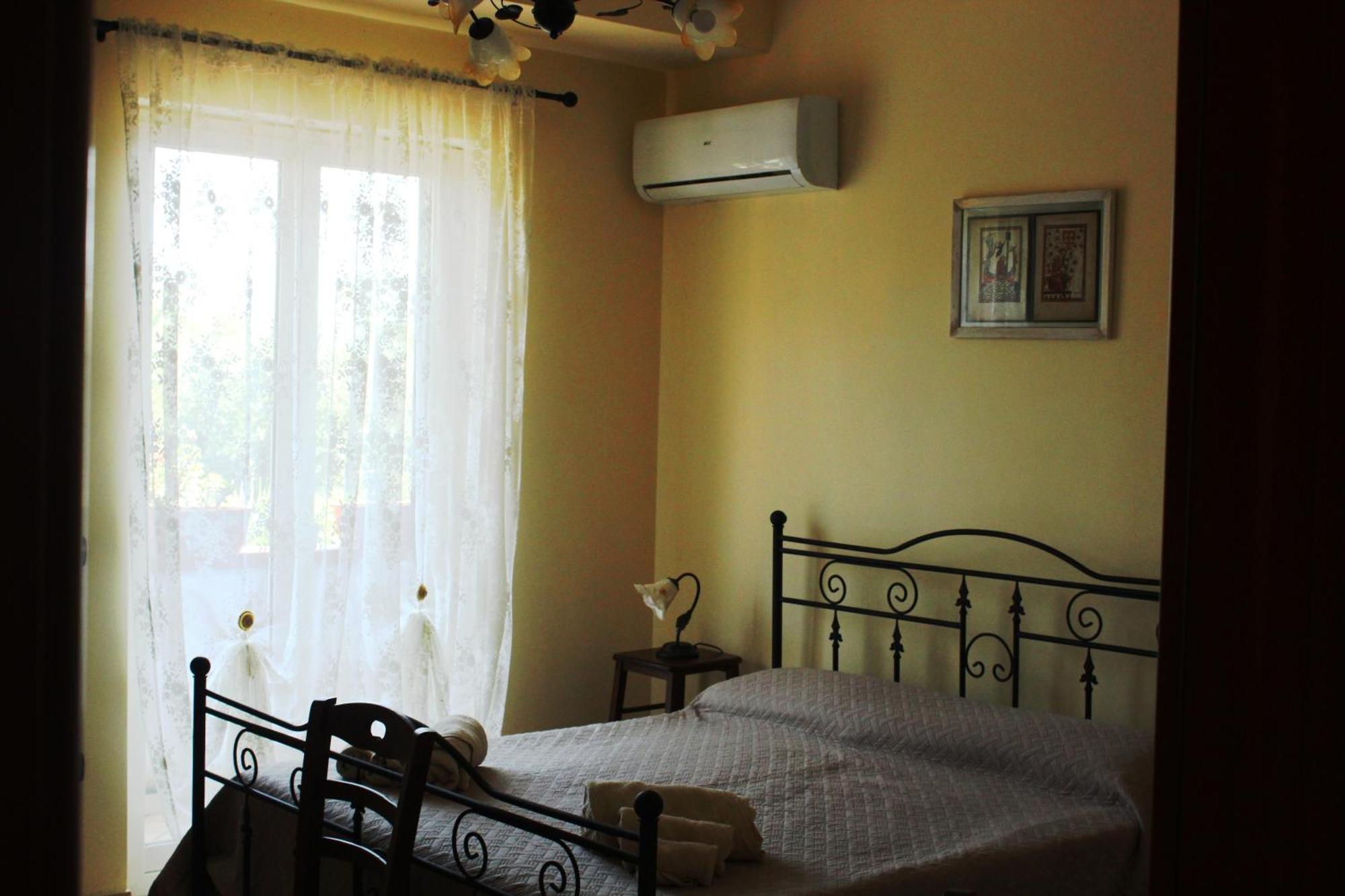 Libro Di Sogni - B&B Letterario Казертавеккья Экстерьер фото